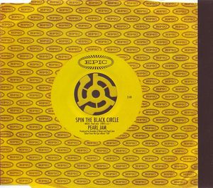 Pearl Jam – Spin The Black Circle