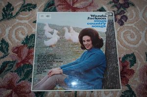 Wanda Jackson Sings Country Songs cover