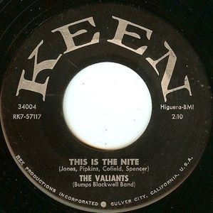 The Valiants – This Is The Nite / Good Golly Miss Molly