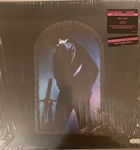 Hollywood's Bleeding cover