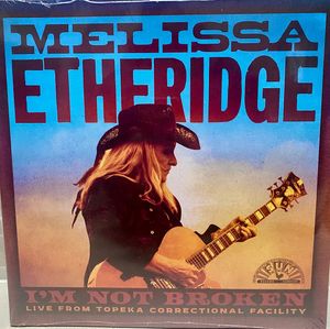  I'm Not Broken cover