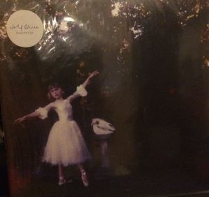 Wolf Alice – Visions Of A Life