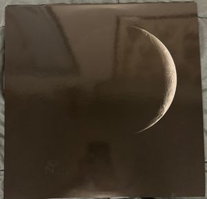Valium Aggelein – Black Moon