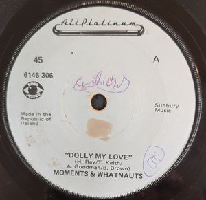 The Moments & The Whatnauts – Dolly My Love
