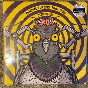 Psychology by Pigeons Playing Ping Pong
