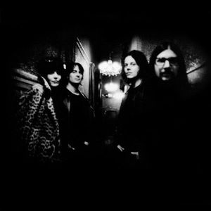 The Dead Weather – Blue Blood Blues