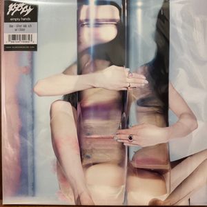 Poppy – Empty Hands