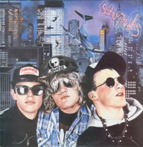 Stupids – Van Stupid