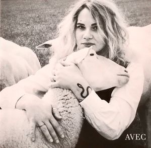 Avec – AVEC