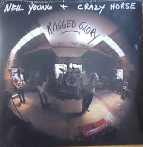 Neil Young + Crazy Horse – Ragged Glory - Smell The Horse