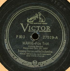 Tommy Dorsey And His Orchestra – Getting Sentimental With Tommy Dorsey