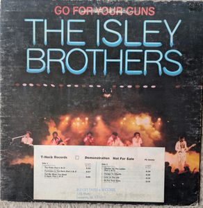 The Isley Brothers – Go For Your Guns
